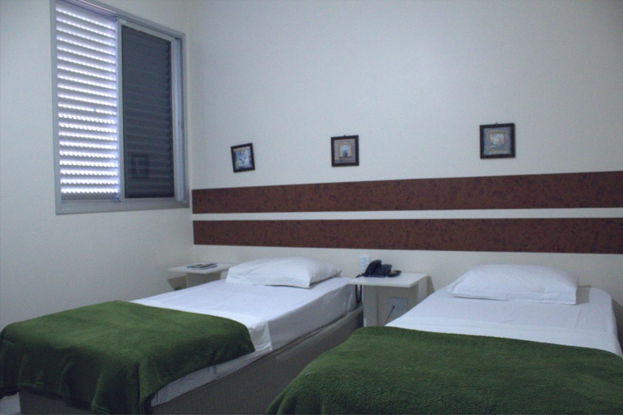 Hotel Minastur กาปีตอลิโอ ภายนอก รูปภาพ